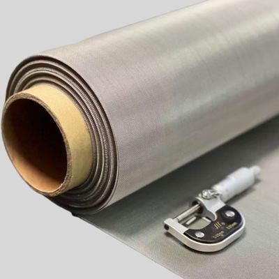 Buen precio Acero inoxidable malla de alambre de tejido plano para tela de filtración en línea
